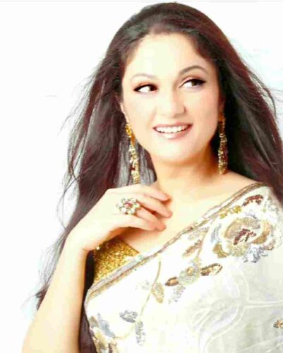 Gracy Singh Net Worth, Age, Family, Husband, Wiki, Biography and More