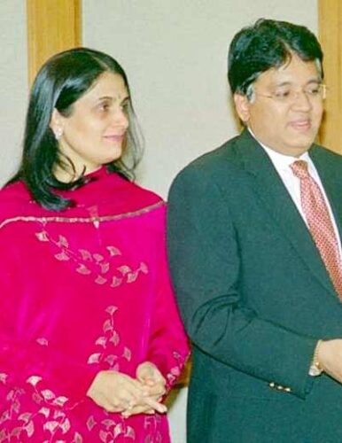 Kalanithi Maran with wife Kaveri Maran