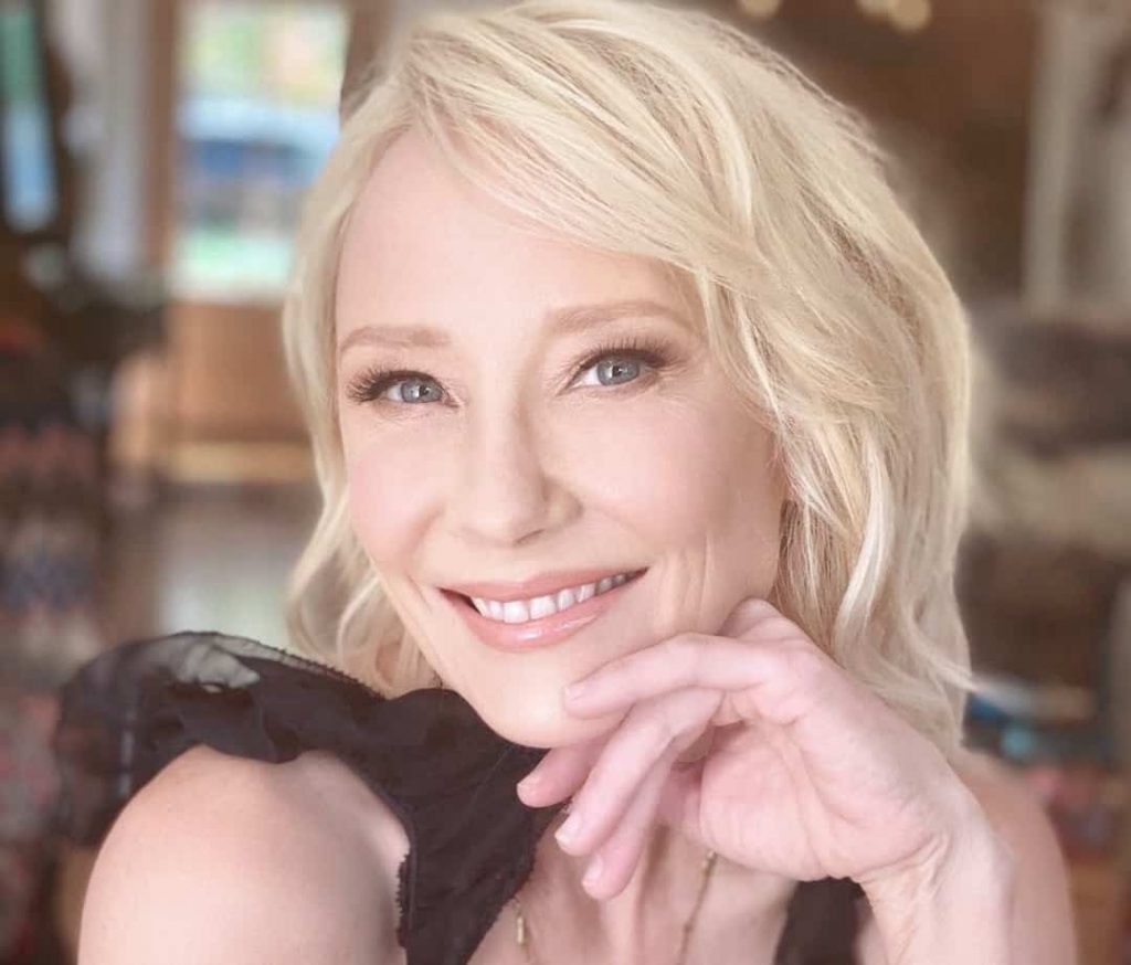 Anne Heche Net Worth, Age, Family, Husband, Biography, More