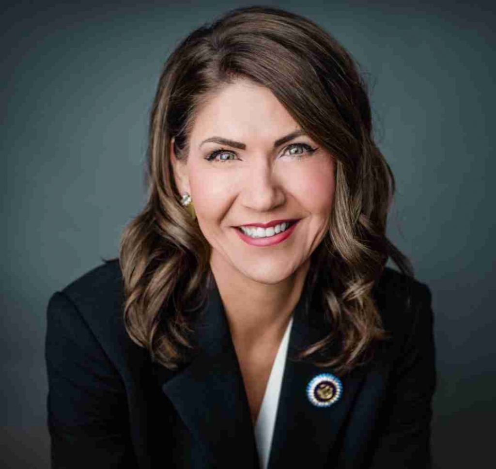 Kristi Noem Net Worth, Age, Family, Boyfriend, Biography and More