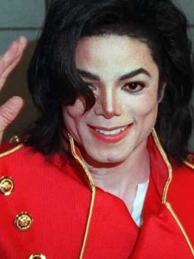 Michael Jackson Net Worth, Age, Family, Girlfriend, Biography and More