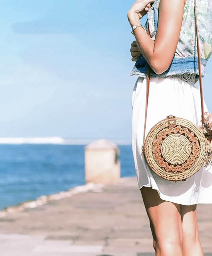 If you enjoy the outdoors and love a fun beach day then look for rattan bags